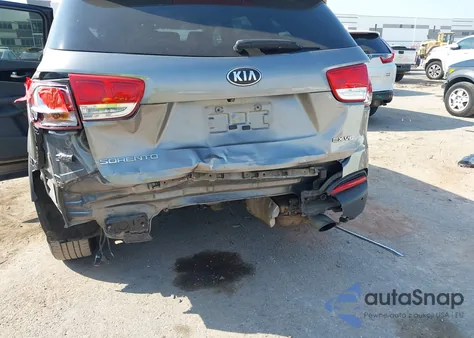 2016 Kia Sorento 3.3L Ex z USA, uszkodzony, nr VIN 5XYPH4A50GG139901